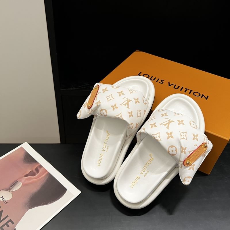 Louis Vuitton Slippers